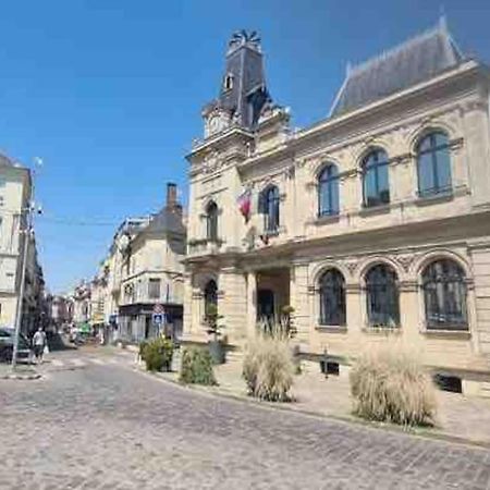 Апартаменты Le Petit Nid A 2 Min Gare / Centre Meulan Экстерьер фото